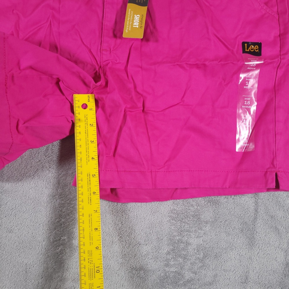 Lee Shorts Womens 18 Medium Pink VT Boysenberry Straight Fit Stretch Casual New - Picture 5 of 10